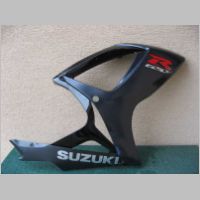Suzuki GSXR600-750 K6-K7 oldalidom jobb javitott.jpg